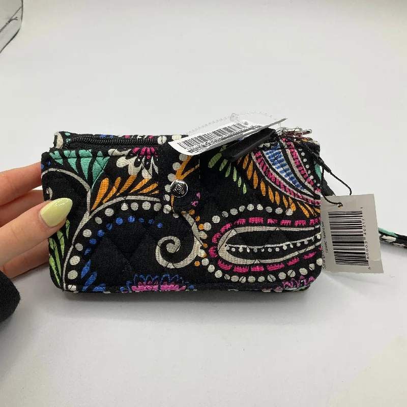 Wristlet By Vera Bradley  Size: Small