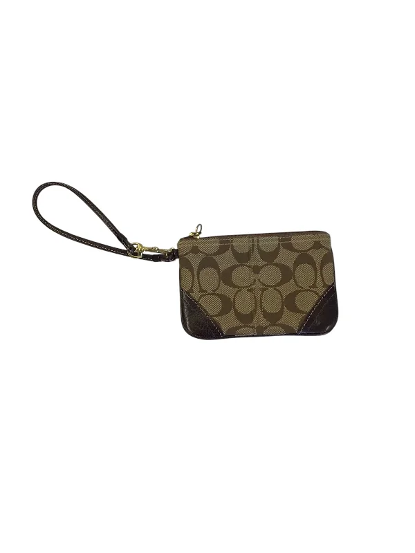 Wristlet Designer By Coach, Size: Small