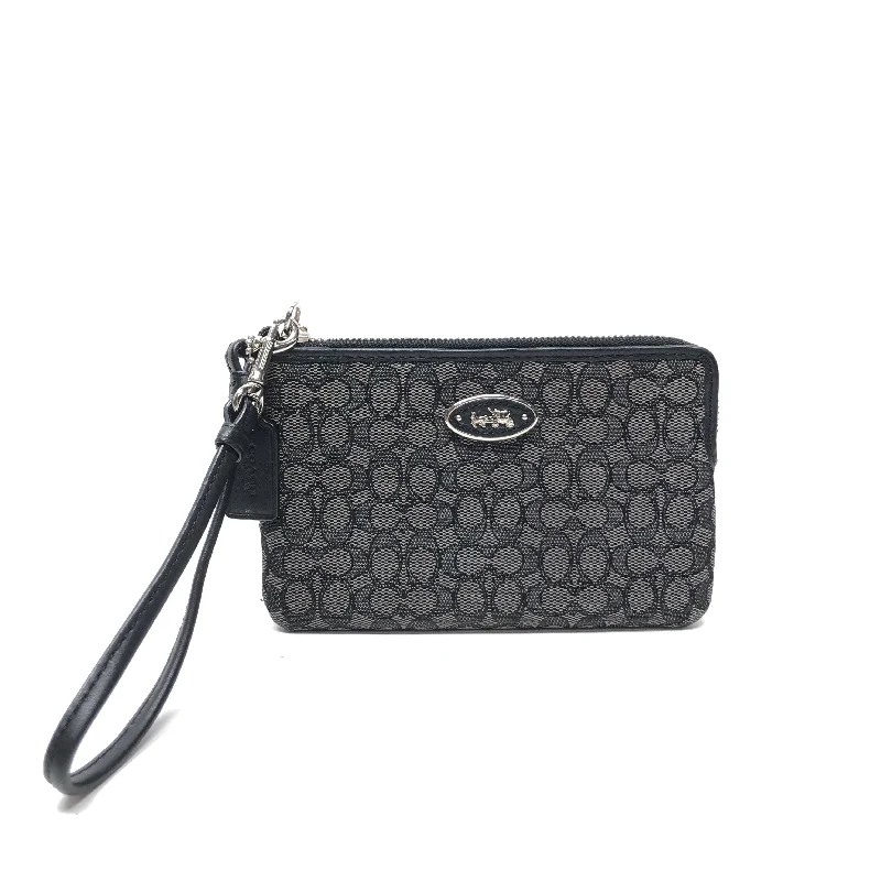 Wristlet Designer By Coach, Size: Small