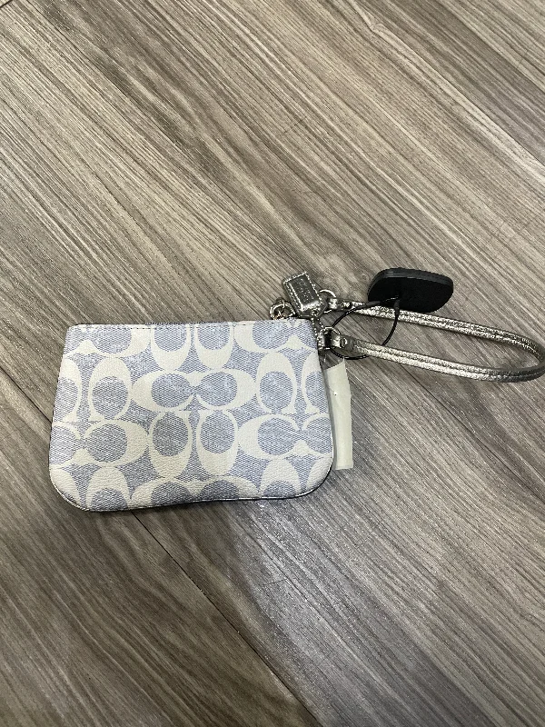 Wristlet Designer By Coach, Size: Small